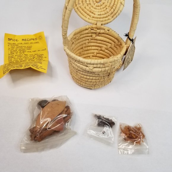 Spice Basket of Sunny Caribbee Spice from Sunny Ca - Picture 8 of 9